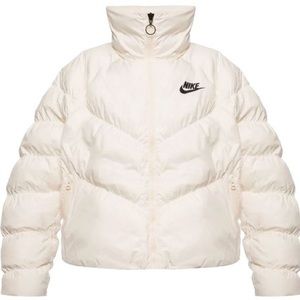 Womens Nike Cream Off White Puffer EUC